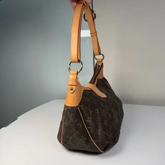 Louis Vuitton Monogram Étoile City Shoulder Bag – 2008 Collection - Picture 4 of 16